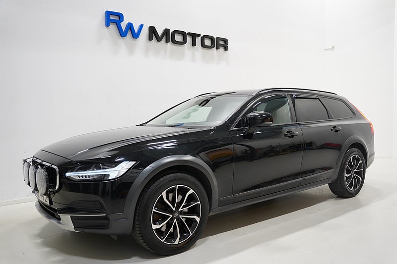 Kombi Volvo V90 Cross Country 1 av 21