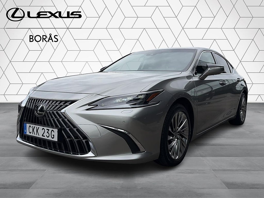 Lexus ES 300h Executive Teknikpaket, ML, 360 kamera, Trip...