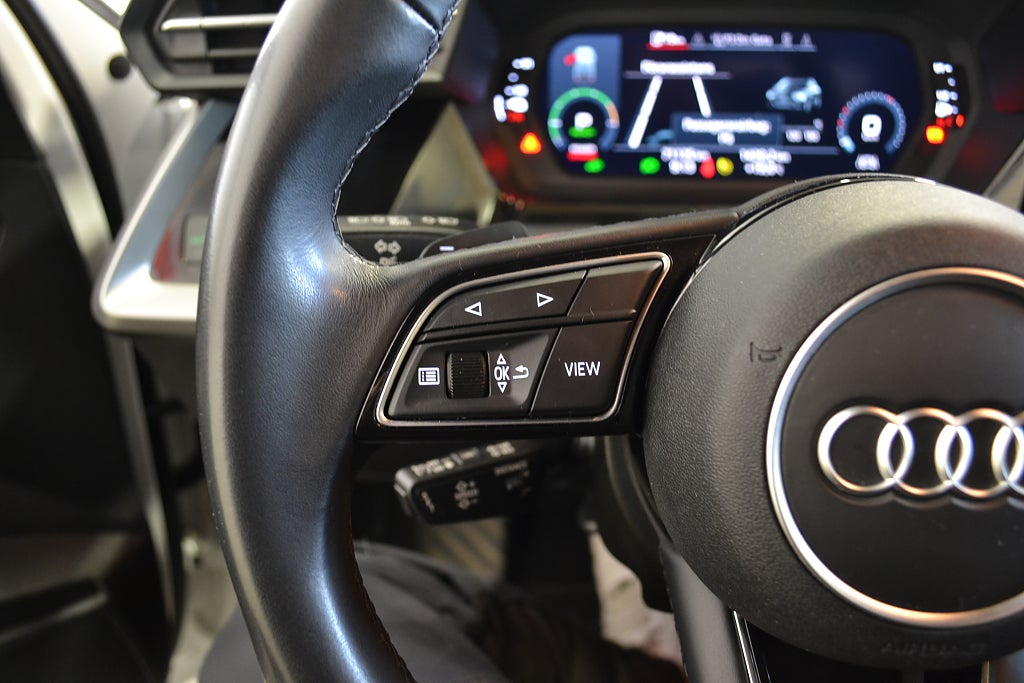 Audi A3 Sportback 40 TFSI e 204hk | Navi |