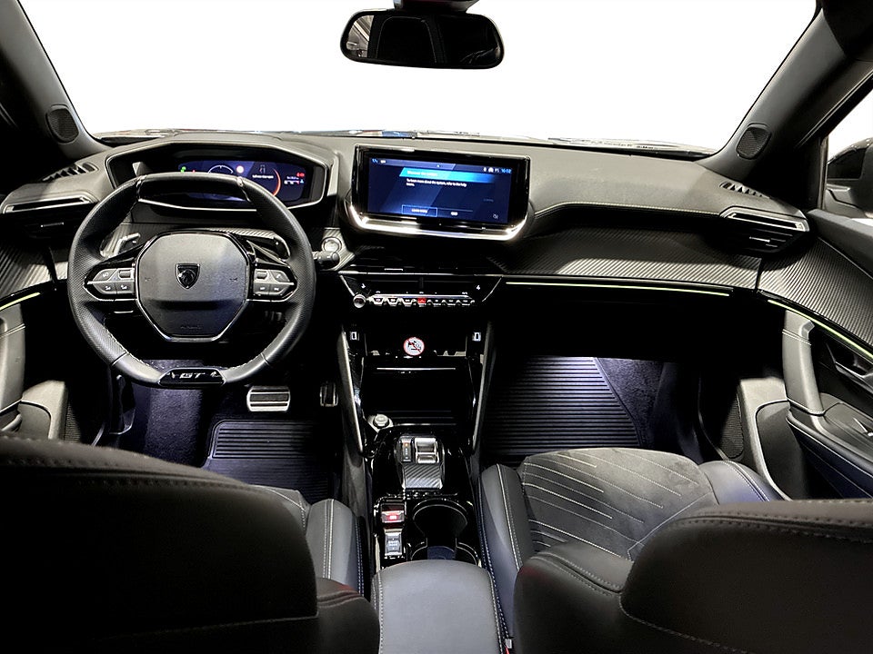 Bild på Peugeot 2008 GT 1.2 PT 130hk Aut B-KAMERA CARPLAY