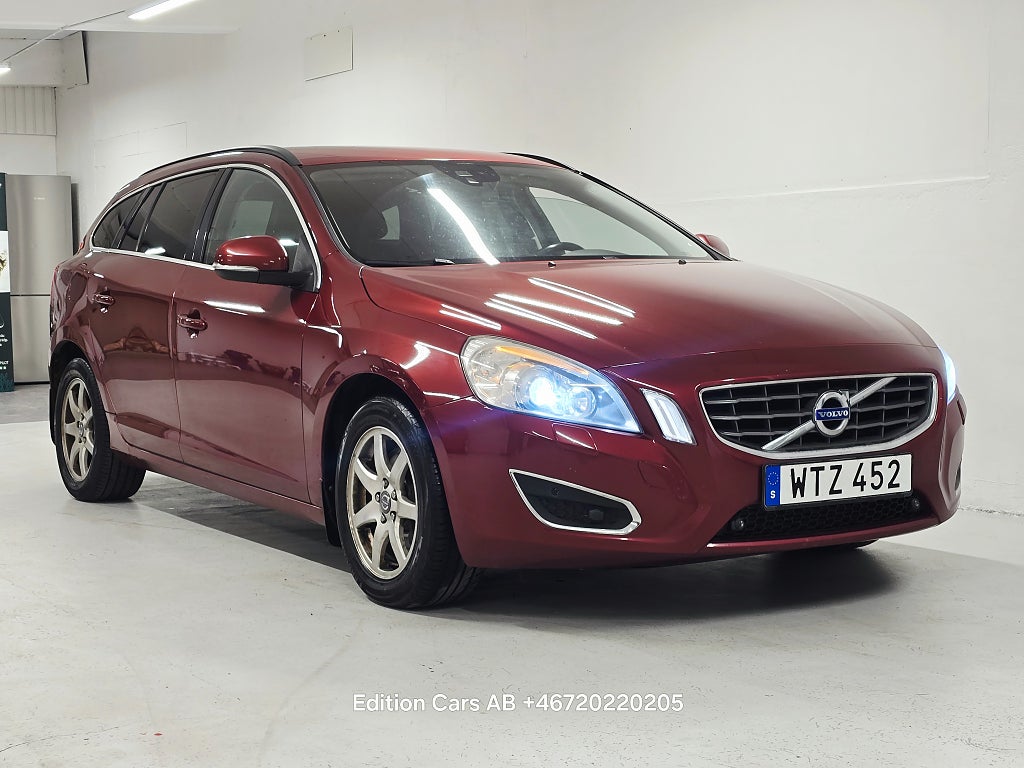 Volvo V60 D5 Momentum Euro 5/205hk/Dragkrok