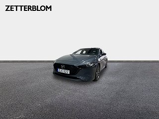 Halvkombi Mazda 3