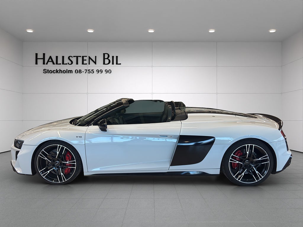 Audi R8 Spyder Performance 5.2 V10 620Hk Skalstol SeSpec 
