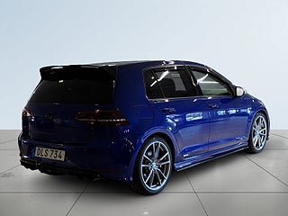 Volkswagen Golf 5-dörrars R 2.0 TSI 4Motion Base Mvärme Taklucka S&V – bild 6