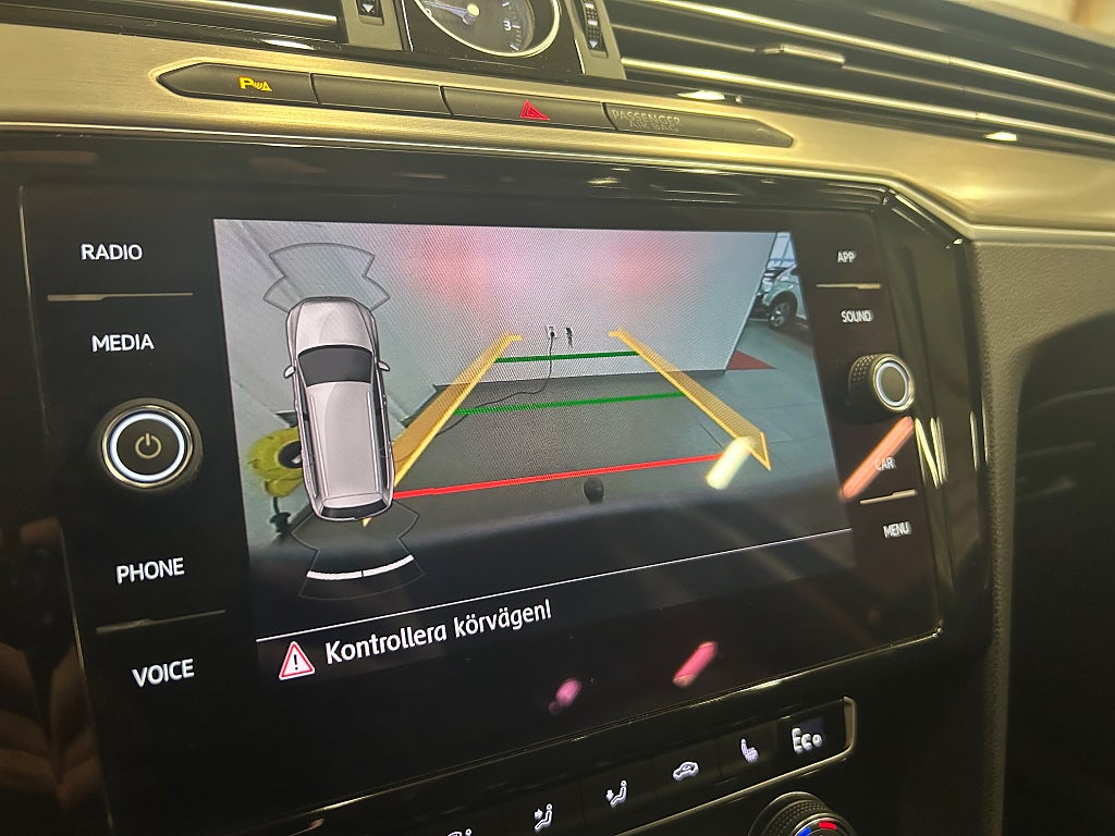 Volkswagen Passat SC GTE 218hk Plug-In |Drag|Värmare|Kamera| 2018