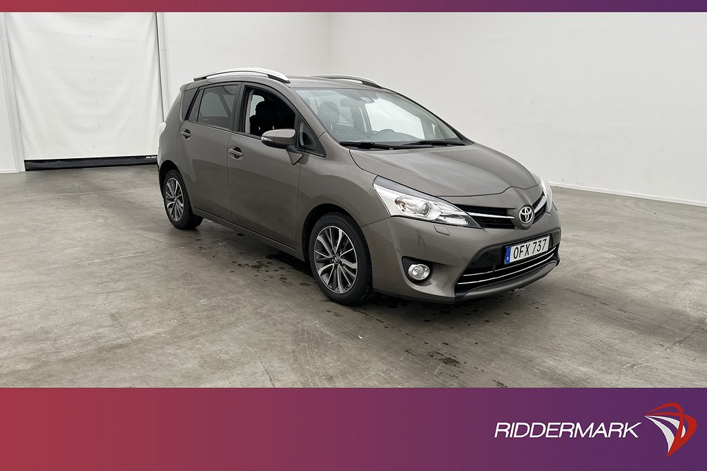 Toyota Verso 1.8 147hk Active Plus 7-sits Värm Kamera Navi