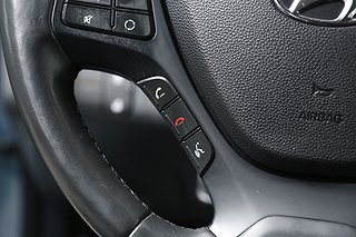 Halvkombi Hyundai i10 14 av 23