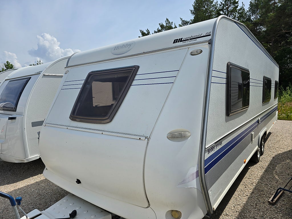 Hobby 720 UML Prestige *Alde *Långbädd *AC *Ugn