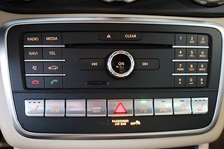 SUV Mercedes-Benz GLA 19 av 25