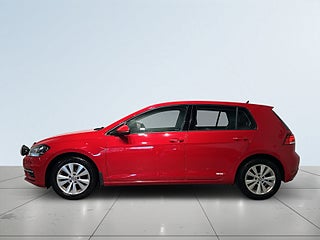 Volkswagen Golf 5-dörrar 1.0 TSI Kamera Drag Extraljus Mvärm S/V-hjul – bild 4