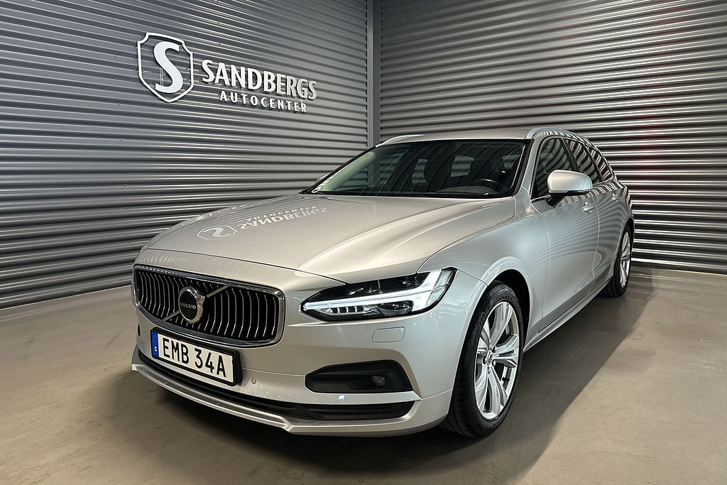 Volvo V90 D4 AWD Momentum Advanced Edition B-kamera Navi H/K Drag