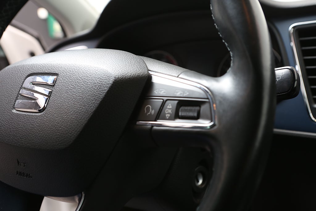 Seat Leon ST 1,2 TSI 110hk ST Style Connect Paket Drag 2016