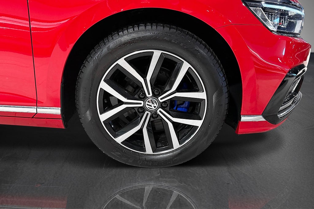 Volkswagen Passat SC GTE 218hk DSG |Dynaudio|Cockpit|Matrix|