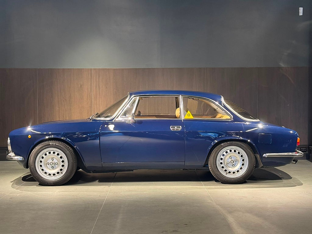 Alfa Romeo GT 1600 Junior 2.0l, Nyrenoverad!