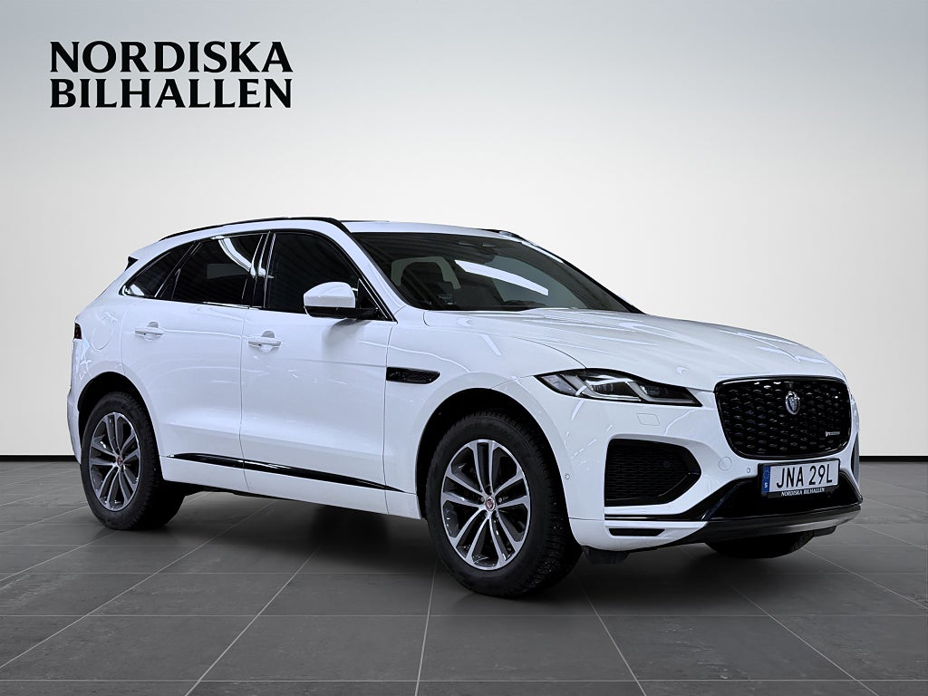 Jaguar F-Pace P250 R-Dynamic Nyservad Pano Värmare Dragkrok
