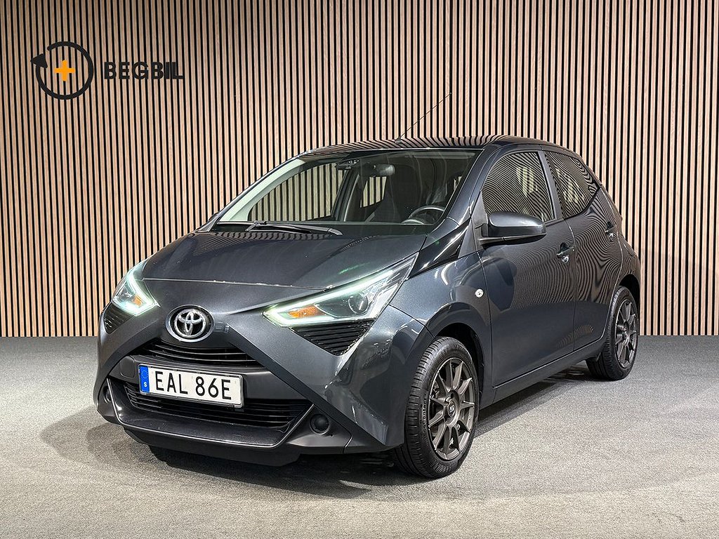 Toyota Aygo 1,0 VVT-i X-Play I farthållare I CarPlay I AC I Årskatt 360kr I 