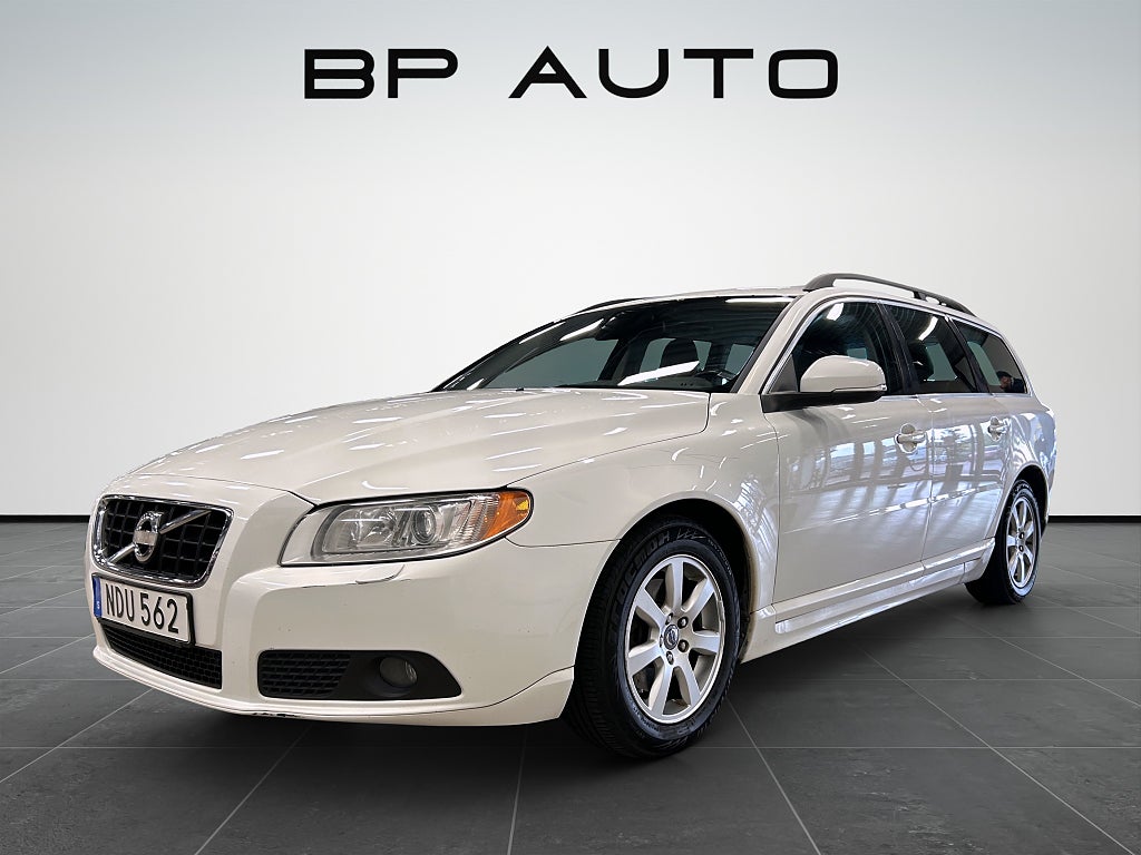 Volvo V70 D2 Momentum Nyservad Drag Bluetooth Sensorer