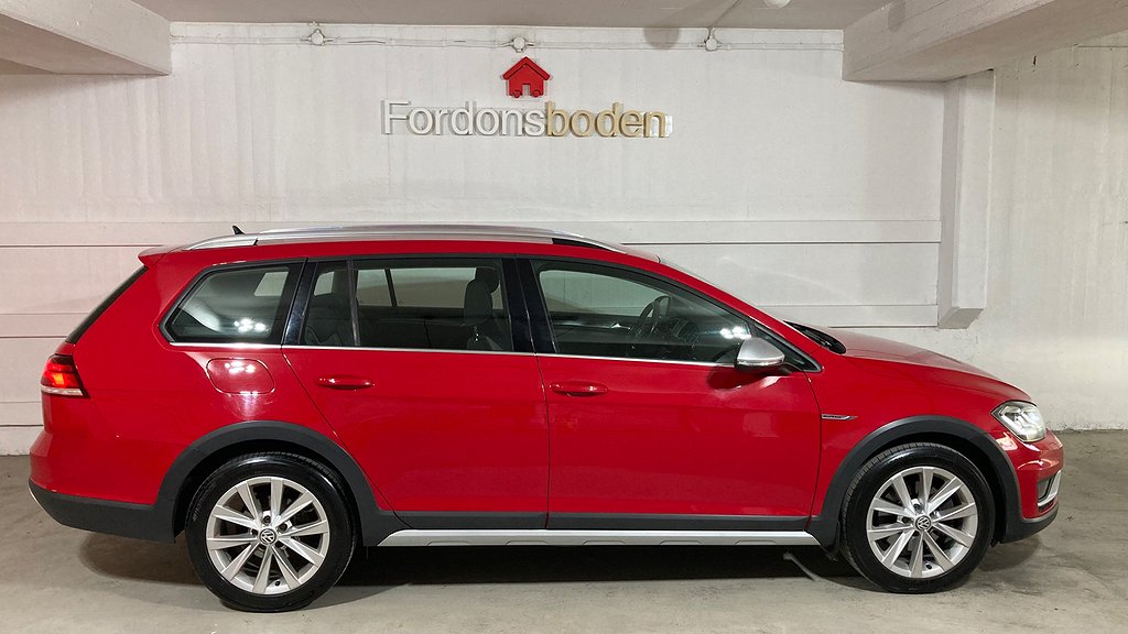 Volkswagen Golf Alltrack 2.0 TDI 4M MOMS D-Värm B-Kamera