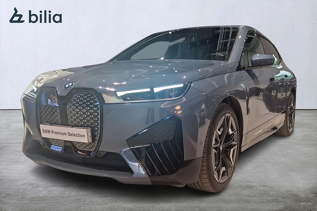 BMW iX xDrive50 Comfort Sport line  H/K / BiliaDays26