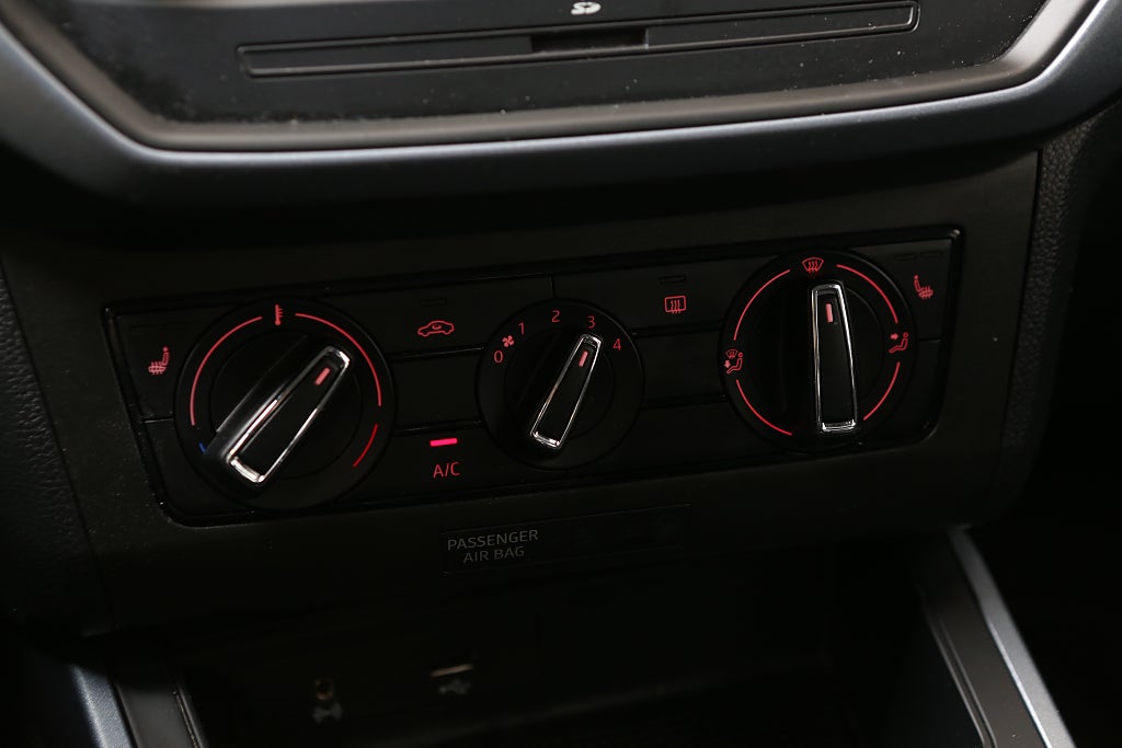 Seat Arona 1,0 TSI 95hk Style Motorvärmare 2018