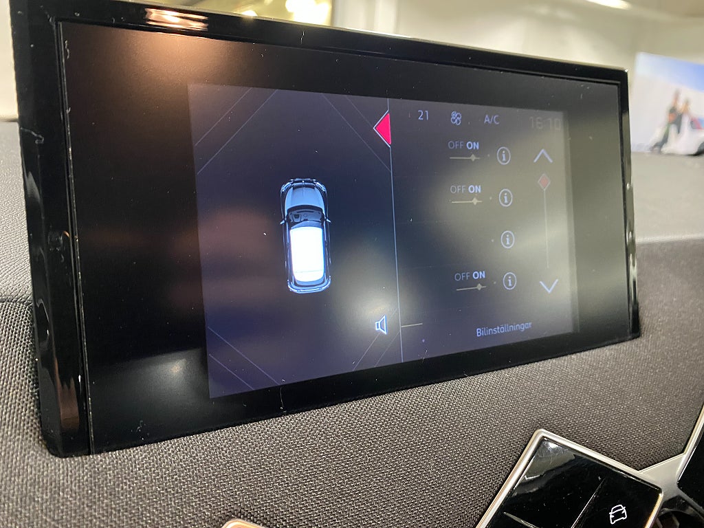 Bild på DS 3 Prestige Crossback 1.2 PureTech 100hk 