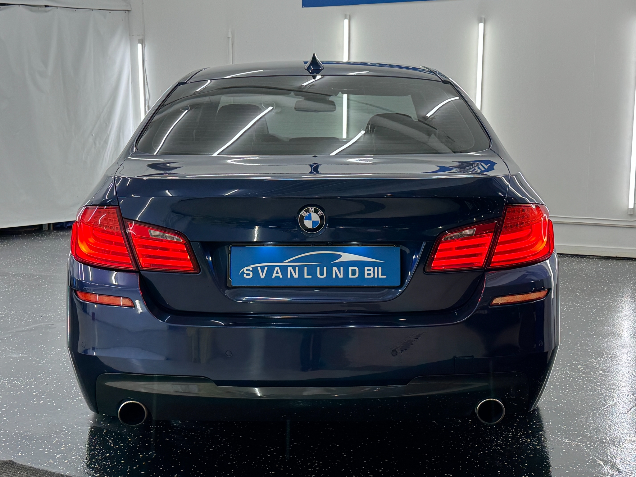 BMW 535 d Sedan / Taklucka 2011, kuva 4/53
