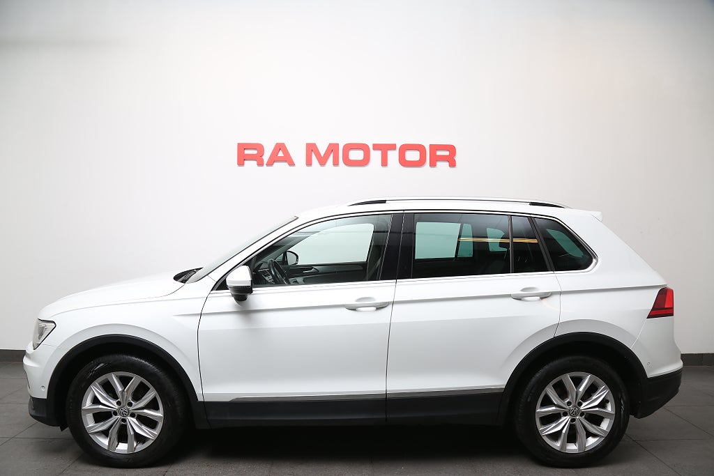 Volkswagen Tiguan 1,4 TSI Executive 4M Kamera P-Värmare Drag