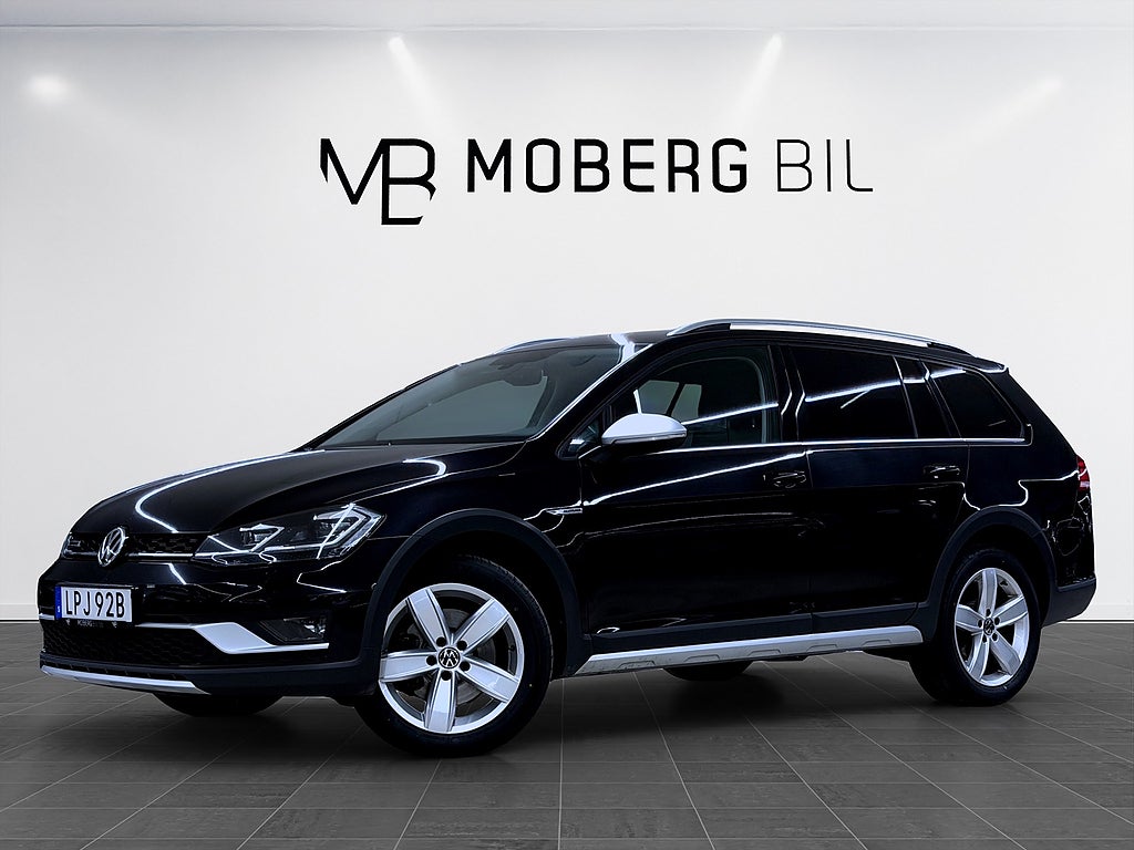 Volkswagen Golf Alltrack 2.0 TDI 4M 184hk CarPlay PDC