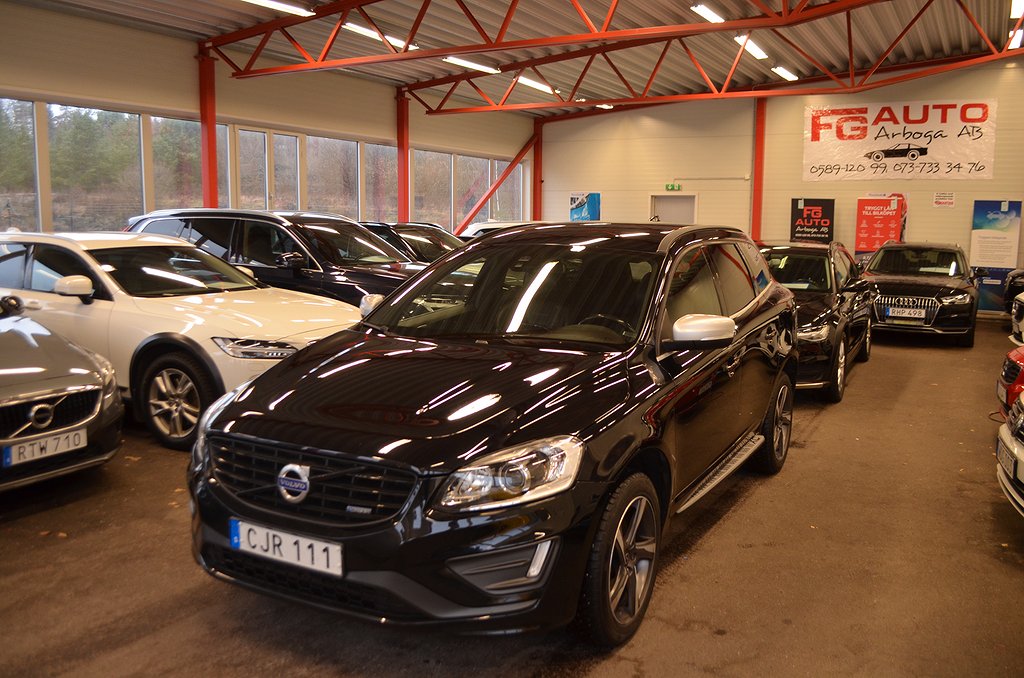 Volvo XC60 D4 AWD R-DESIGN 181 hk Drag Navi DVD Nybesiktigad