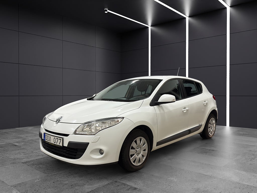Renault Mégane 1.5 dCi |1 ÄGARE|NY SERVAD|NY BESIKTIGAD|AC|