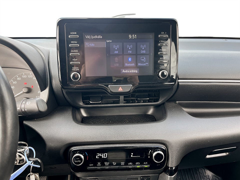 Bild på Toyota Yaris Active Hybrid CVT 116hk Aut BACKKAMERA