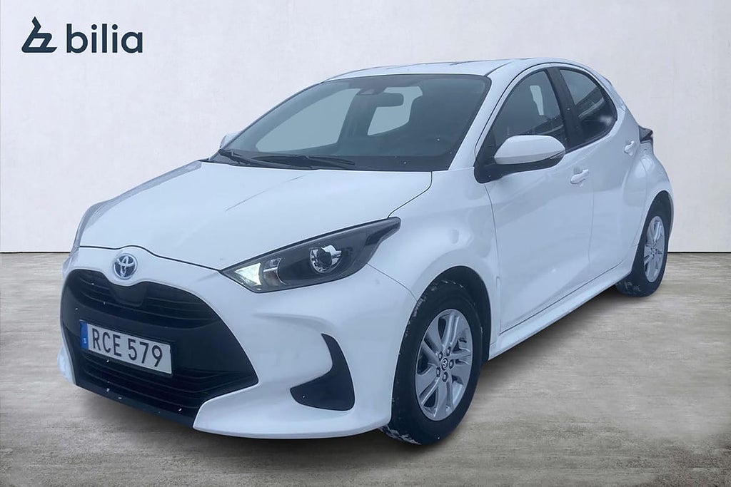 Toyota Yaris Hybrid 1,5 Active Approved Used 2033