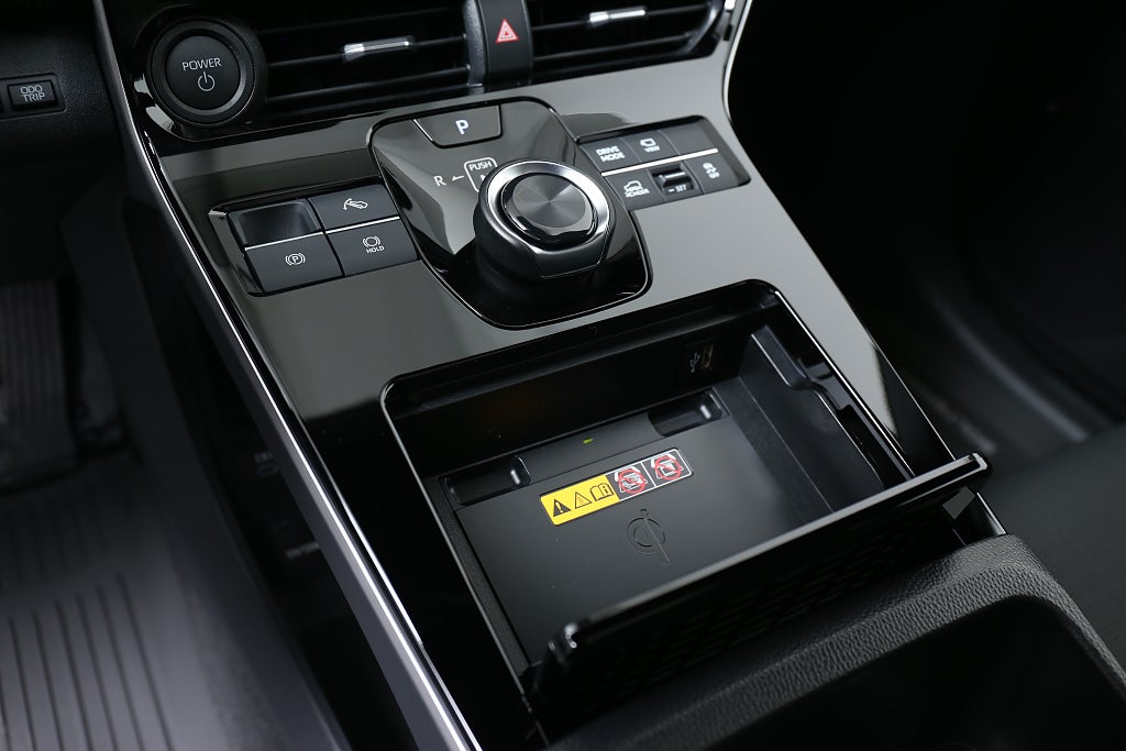 Subaru Solterra Touring+ 72,6kwh Demo 2024