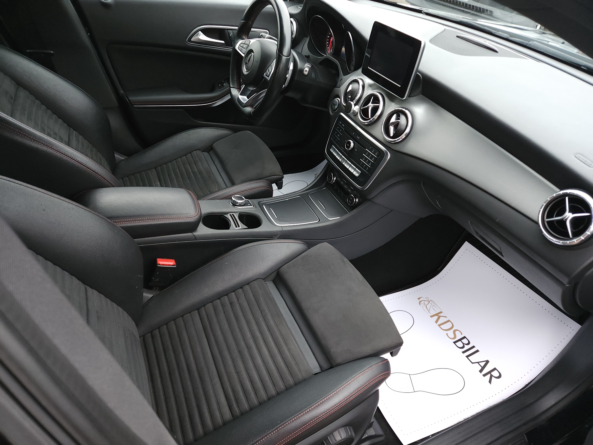 Mercedes-Benz CLA 2018, bild 7/32
