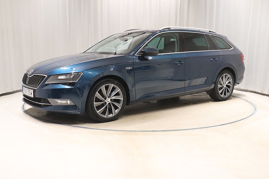 Skoda Superb Combi L&K 190hk 4X4 Aut Drag Värmare Kamera Nav