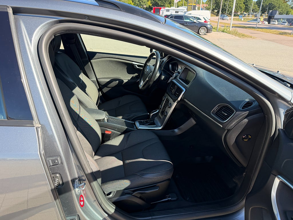 Volvo V40 Cross Country D3 150hk