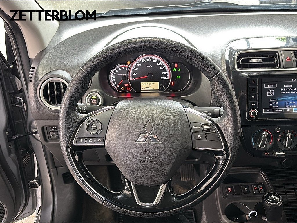 Halvkombi Mitsubishi Space Star 12 av 13