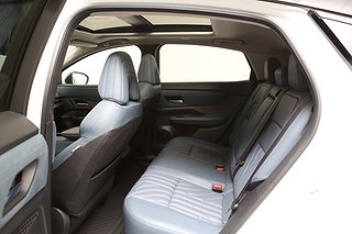 SUV Nissan Ariya 29 av 32