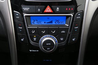 Kombi Hyundai i30 18 av 20