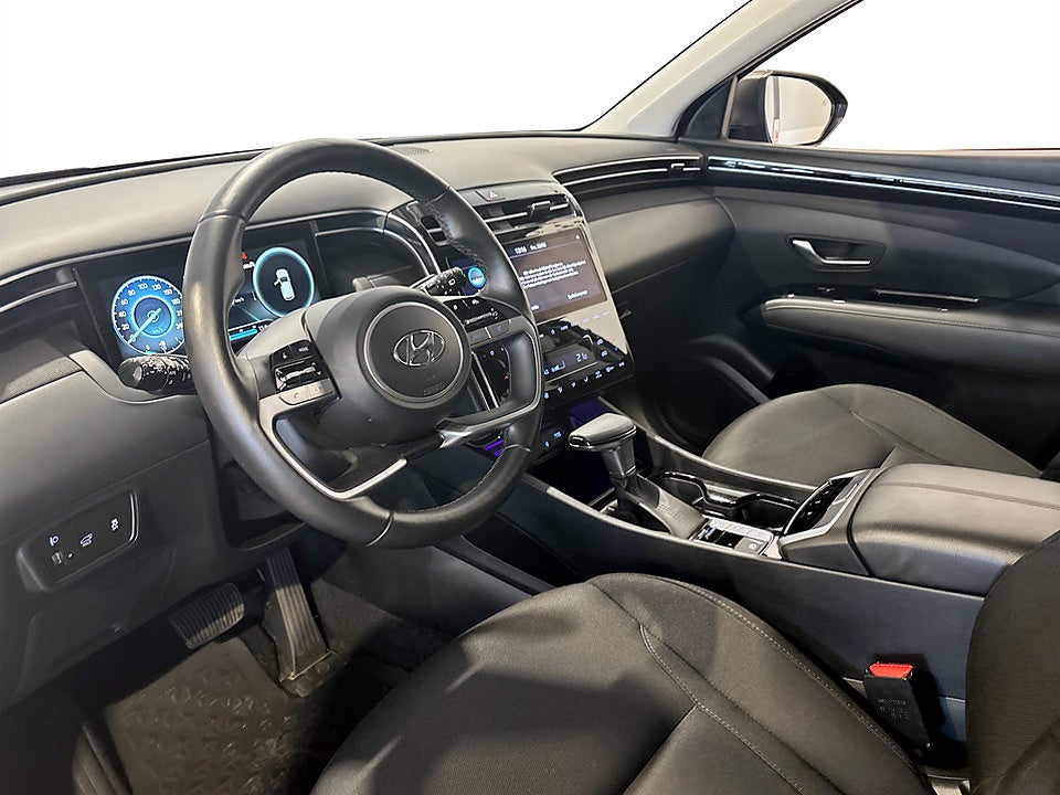 Bild på Hyundai Tucson Essential 1.6 T-GDI 150hk Aut B-KAMERA CARPLAY