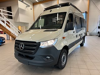 Husbil-halvintegrerad Robeta Womondo Pegasus Mercedes 150HK AUT 23 av 26