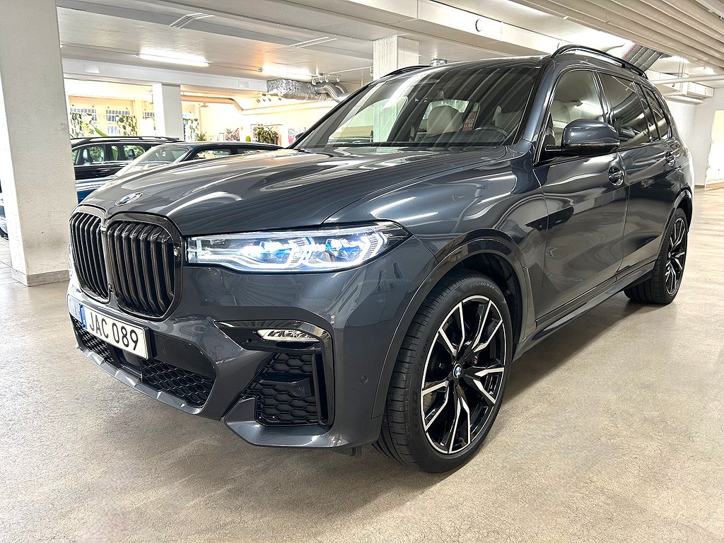 BMW X7 xDrive30d M Sport/Executive Drive Pro/Sky Lounge/Laser