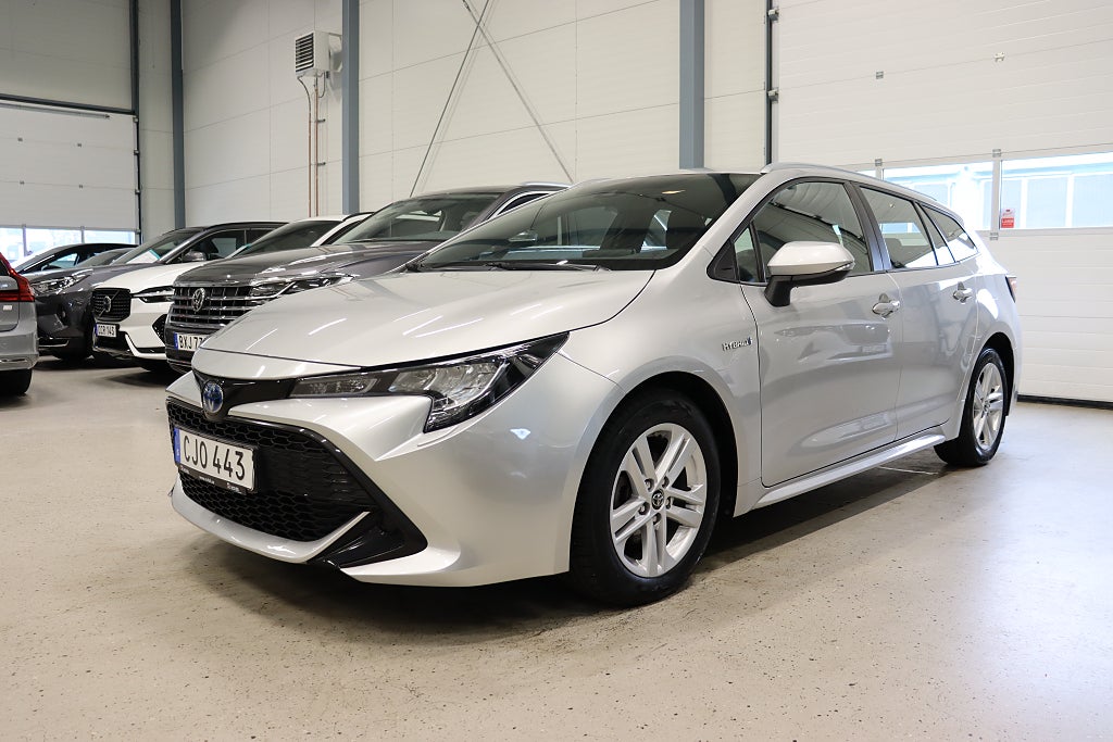 Toyota Corolla Touring Sports Hybrid TKG B-Kam Adaptivfarth 122hk