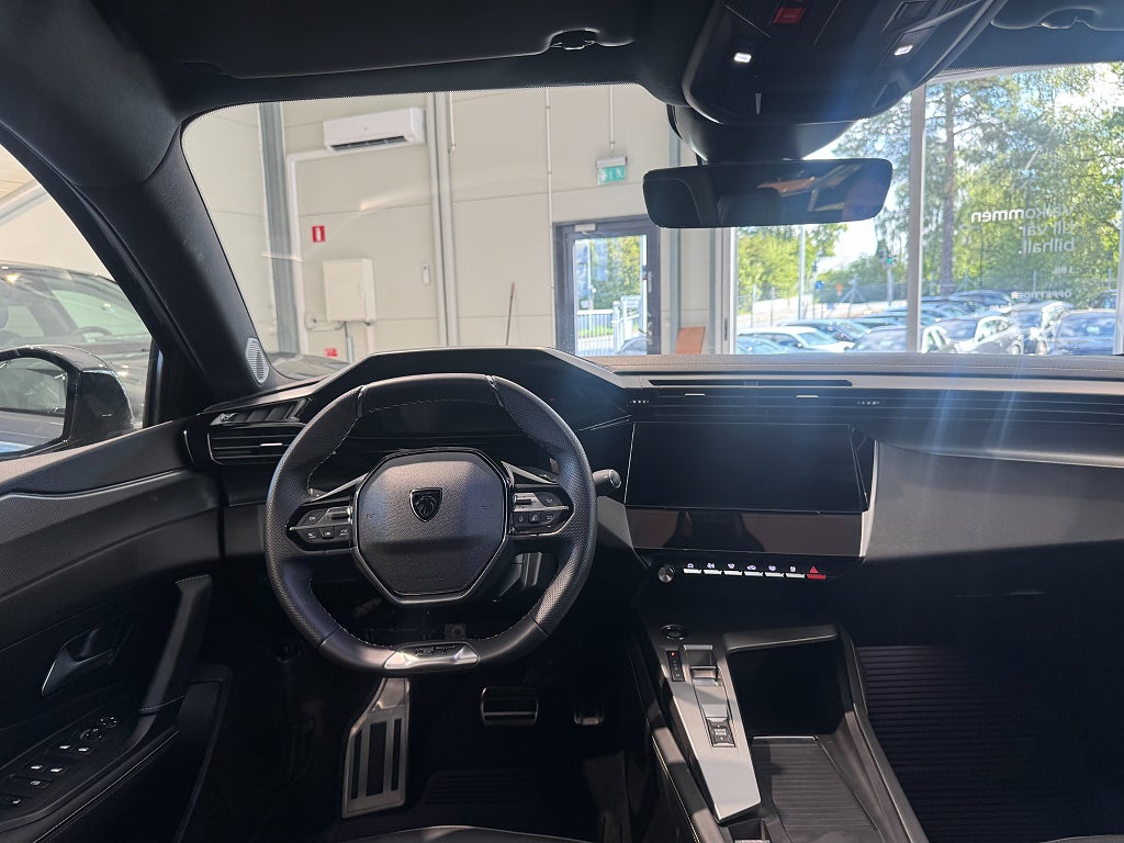 Bild på Peugeot 408 GT PureTech 130hk Aut - DEMO