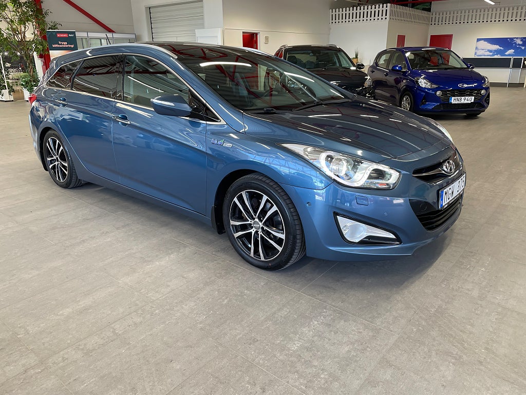 Hyundai i40 cw 1.7 CRDi Business dragkrok, panorama, vinterhjul
