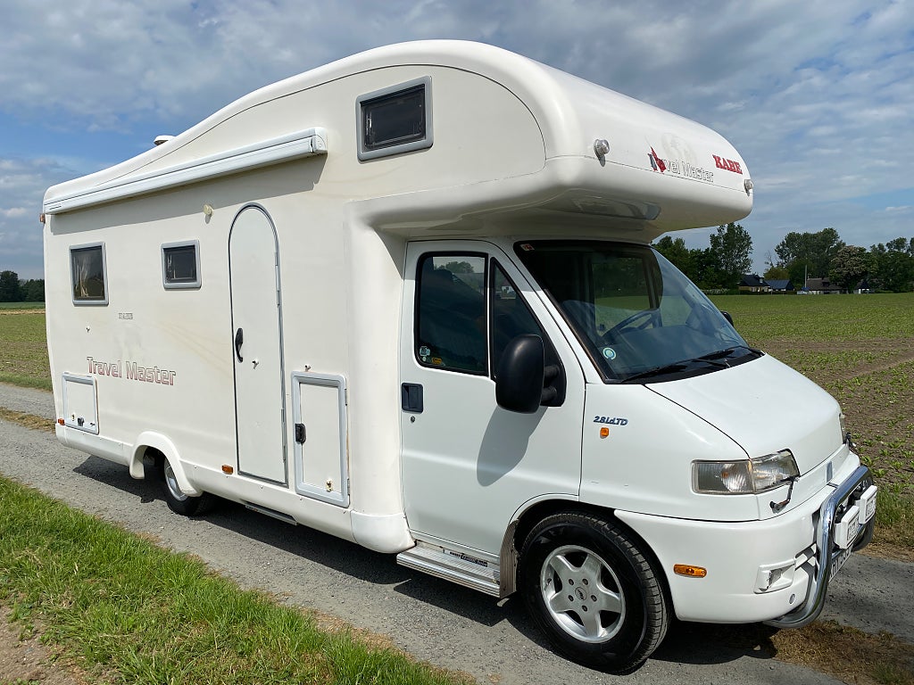 Kabe Travel Master 6 bäddar/ 6 sittplatser/ 3500kg