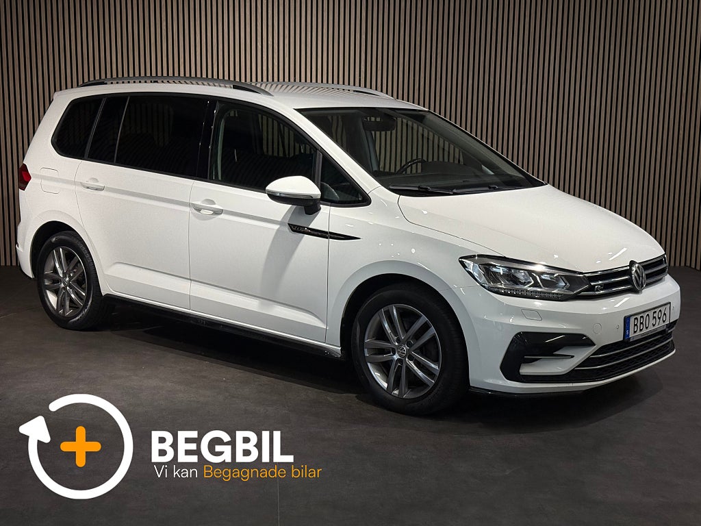 Volkswagen Touran 1.4 TSI DSG R-Line / 7-sits / Drag / Backkamera