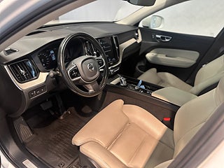 Volvo XC60 Recharge T8 AWD Inscription Pano/Skinn/360/Drag/MoK
