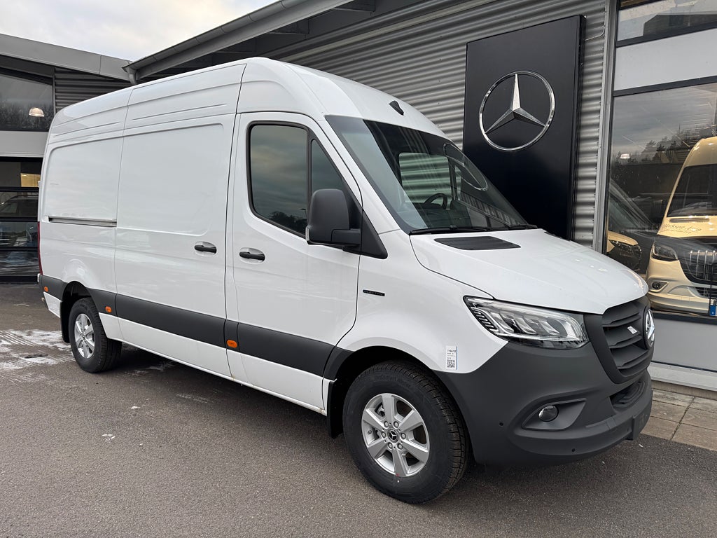 Mercedes-Benz Sprinter eSprinter 320 Skåp A2 SELECT 81 kWh - bild 16