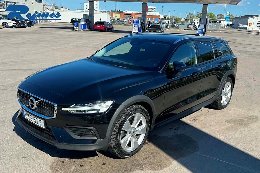 Volvo V60 Cross Country D4 AWD Edition